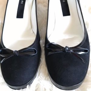 Marc Jacobs Suede Bow Low Heel Size 9